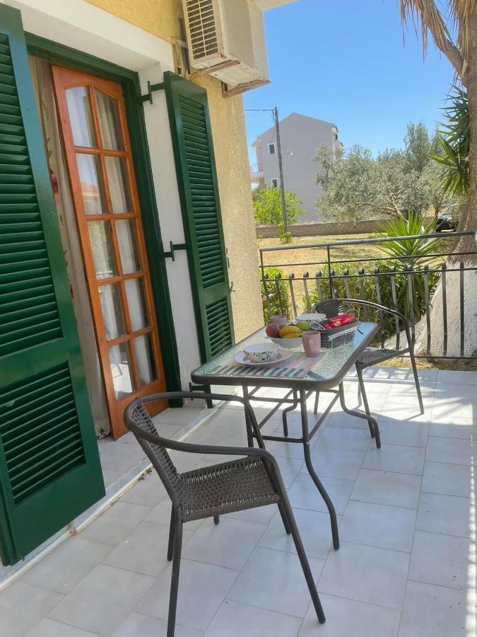 أرغوستولي Lemon Tree Apartments B C المظهر الخارجي الصورة