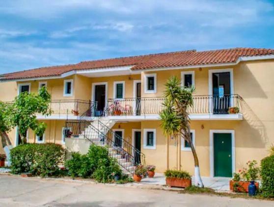 أرغوستولي Lemon Tree Apartments B C المظهر الخارجي الصورة