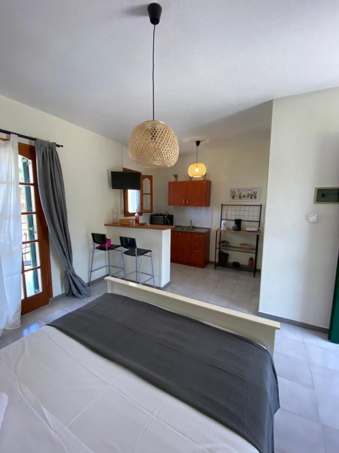 أرغوستولي Lemon Tree Apartments B C المظهر الخارجي الصورة